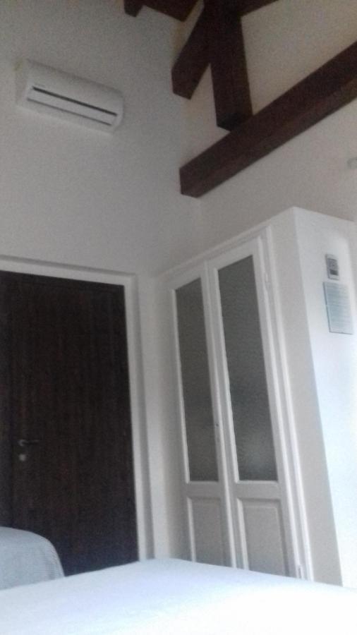B&B Cascina La Cinciallegra Oggiono Eksteriør bilde