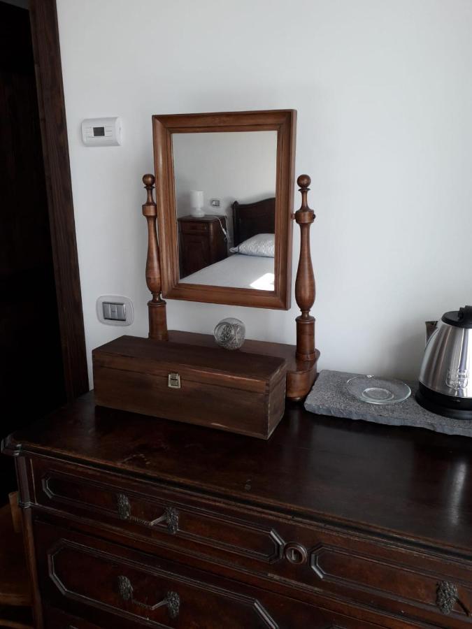 B&B Cascina La Cinciallegra Oggiono Eksteriør bilde